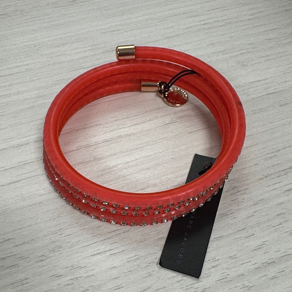 Marc by Marc Jacobs Elegant Coral Bracelet with Crystal Accents